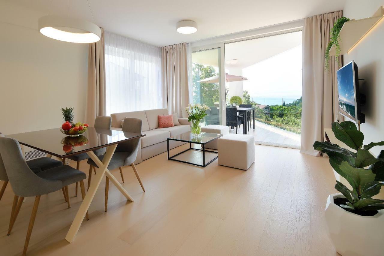 Modern Apartment Near The Sea Ičići Екстериор снимка