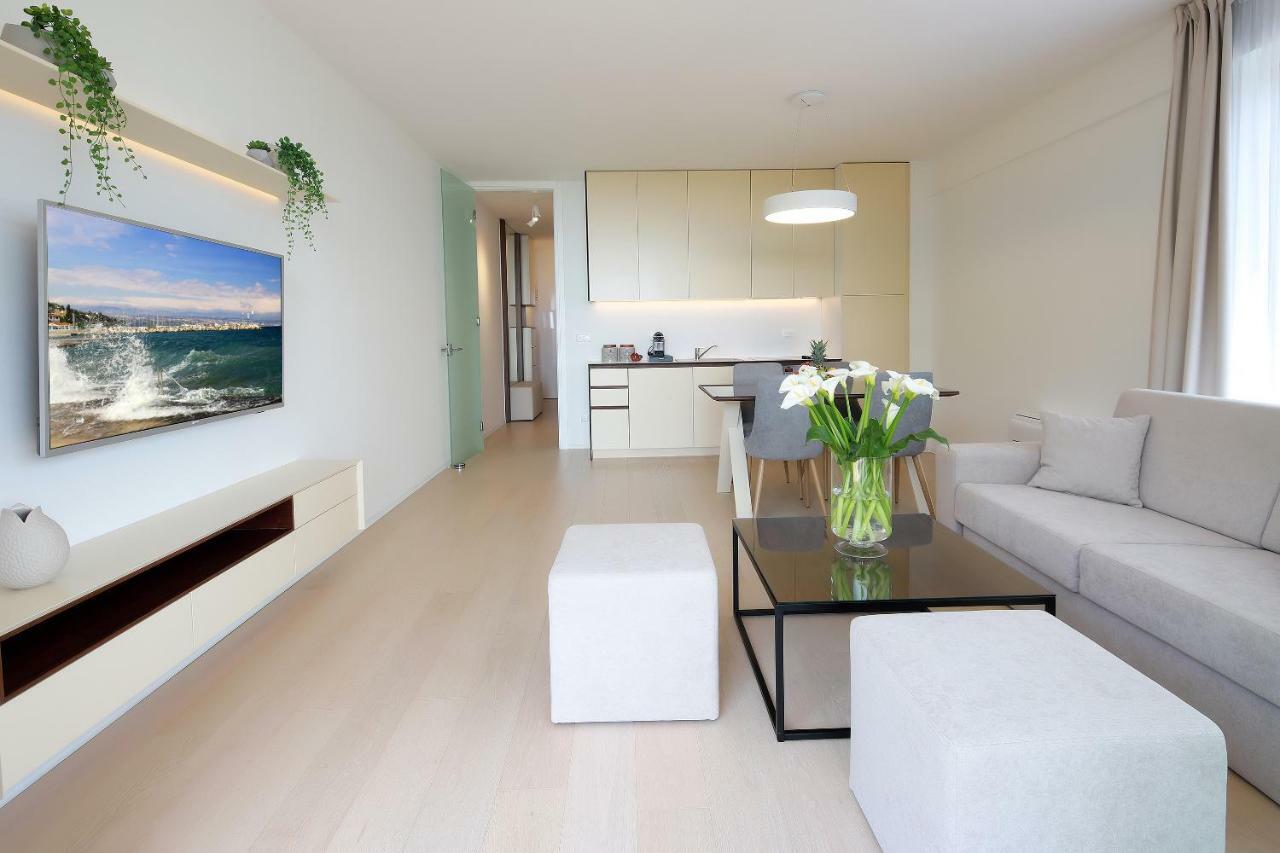 Modern Apartment Near The Sea Ičići Екстериор снимка